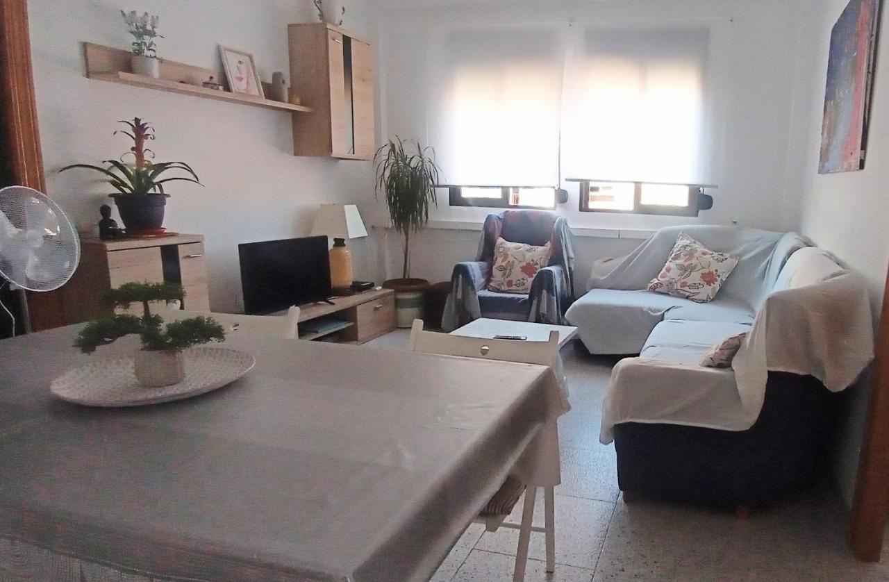 Piso Acogedor Y Alegre En Castellon Διαμέρισμα Καστεγιόν δε λα Πλάνα Εξωτερικό φωτογραφία