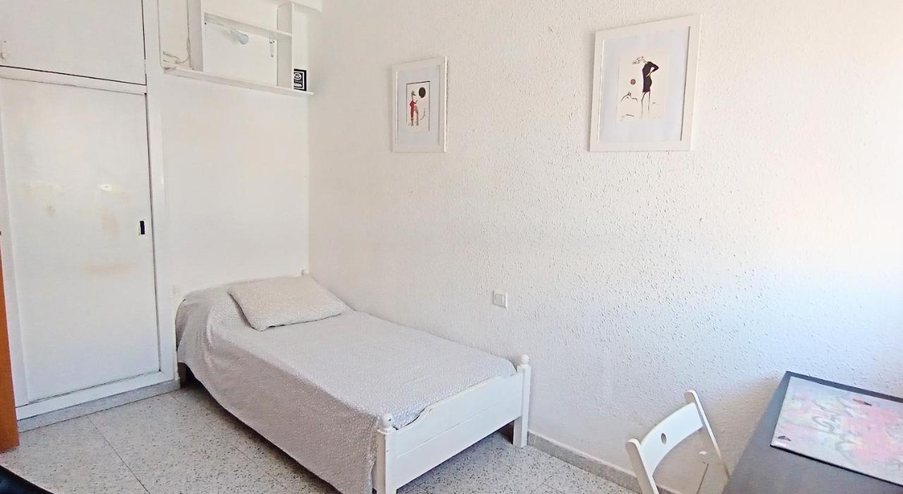Piso Acogedor Y Alegre En Castellon Διαμέρισμα Καστεγιόν δε λα Πλάνα Εξωτερικό φωτογραφία